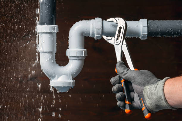 Professional Leak Detection technician working in Halifax, MA